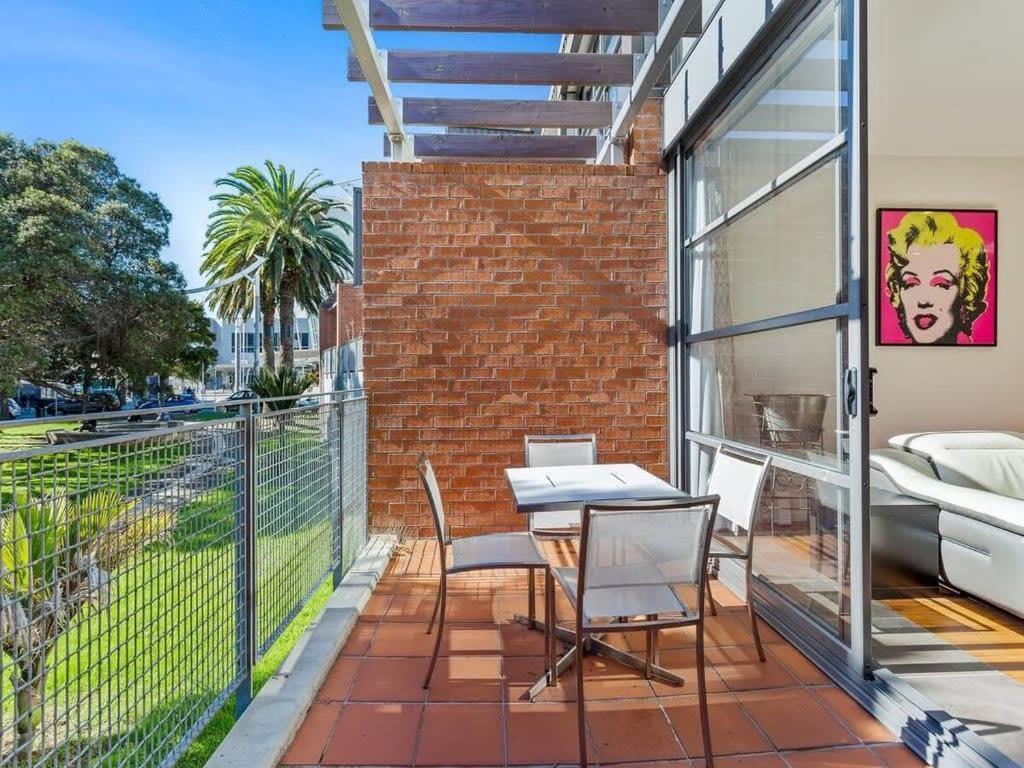 Sleek Modern Pad Next To Spark Arena Free Parking Auckland Bagian luar foto